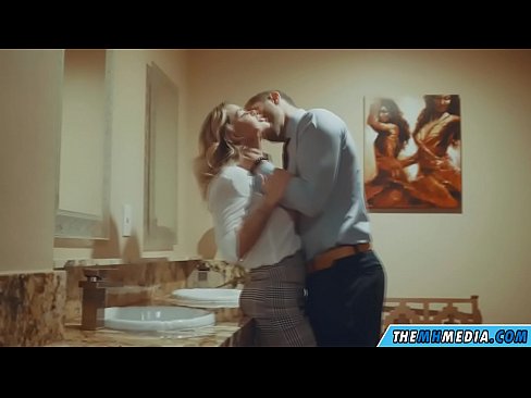 ❤️ Кога бујна русокоса ќе ве заведе во јавен тоалет ❤️❌ Секс видео кај нас mk.epicshowdown.top ☑